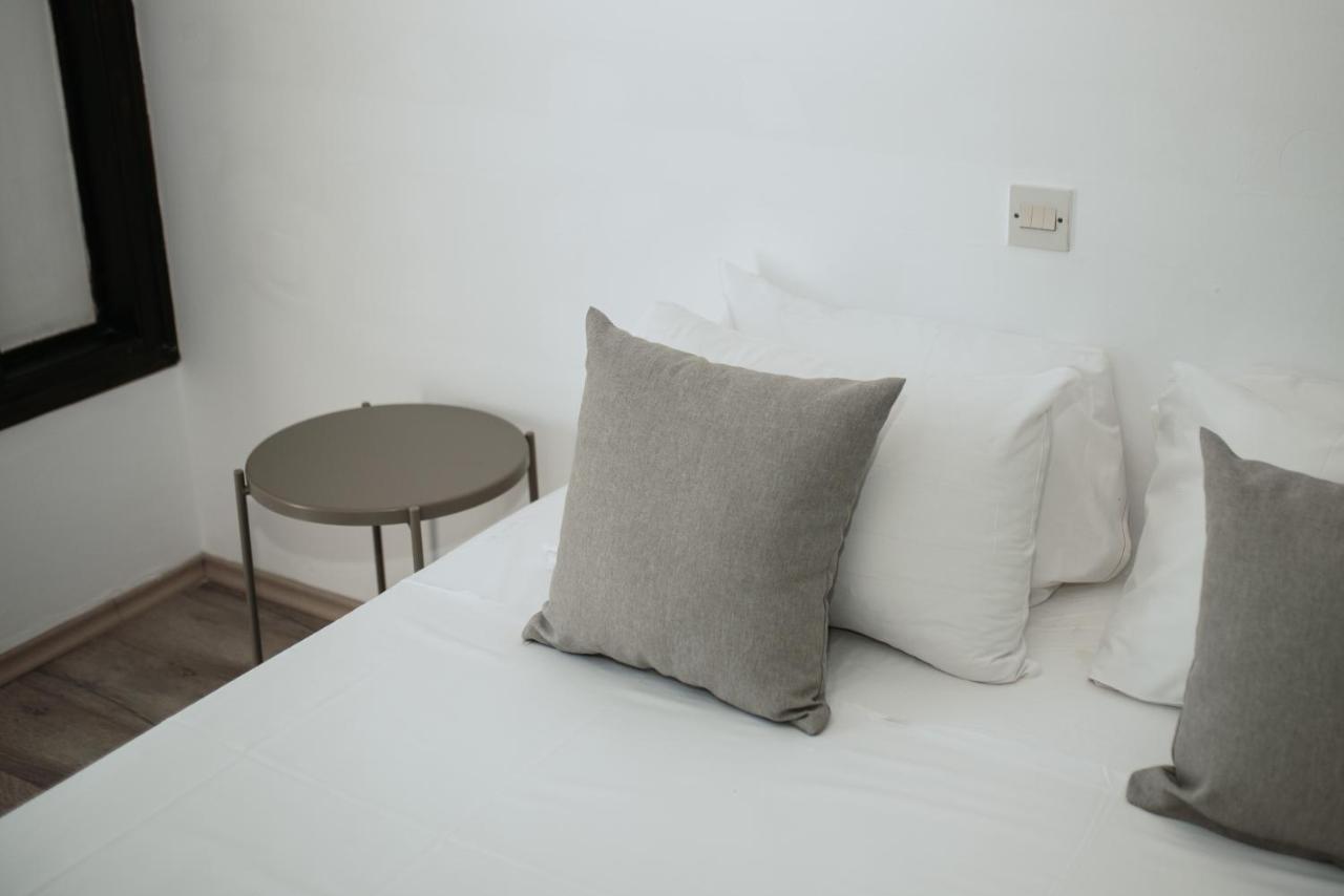 Ovis Hotel Apartments Айя-Напа Екстер'єр фото