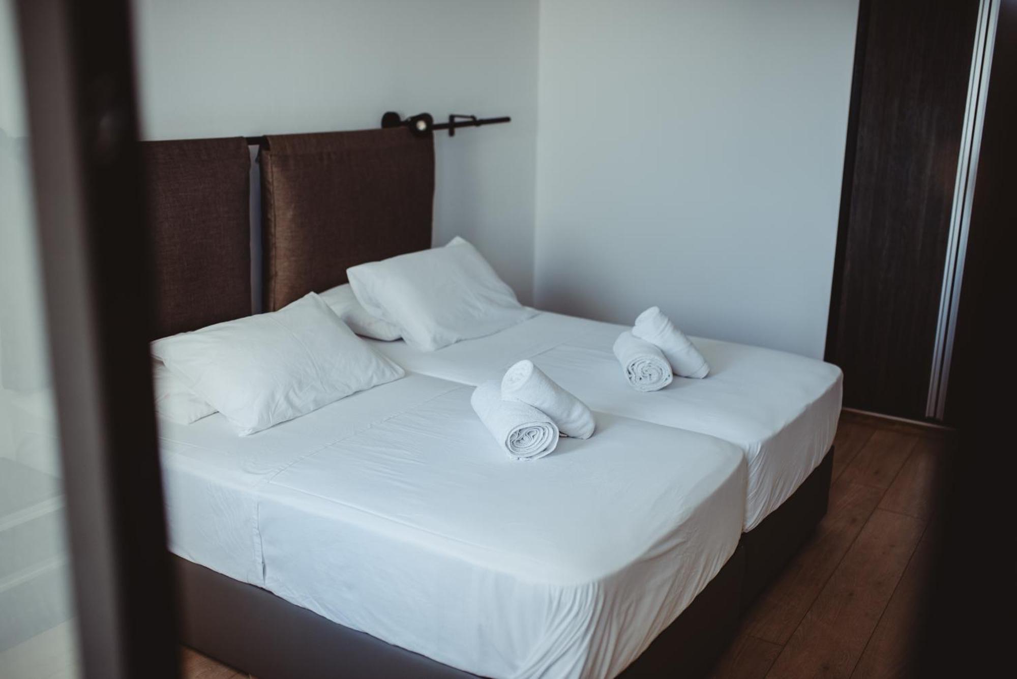 Ovis Hotel Apartments Айя-Напа Екстер'єр фото